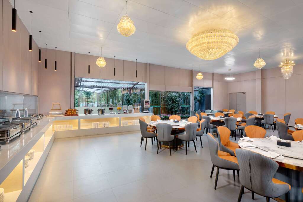 Куньмин: Days Inn by Wyndham Kunming Airport Economic Zone