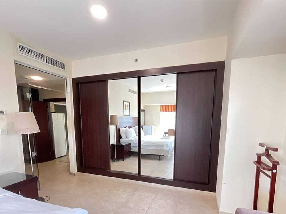 Дубай: Marina Marvel Room Elite Residences