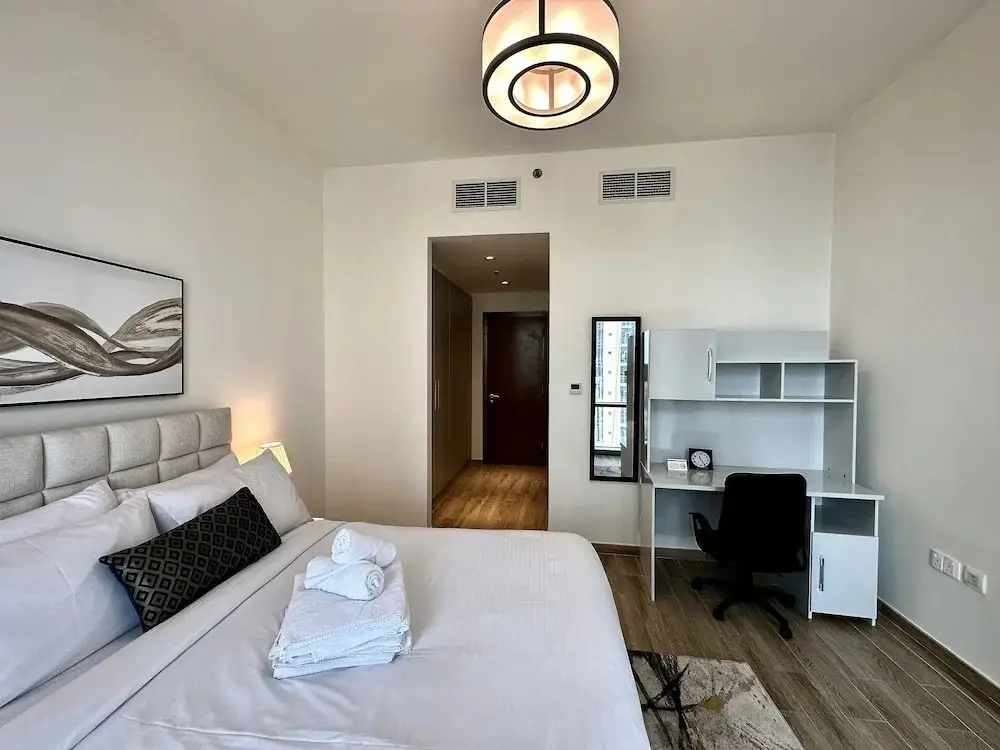 Дубай: Lux BnB Amna Tower Burj Views