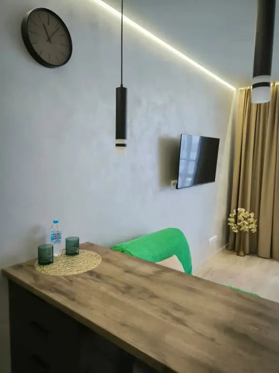 Омск: Квартира-Cтудия 33 м² 9/14