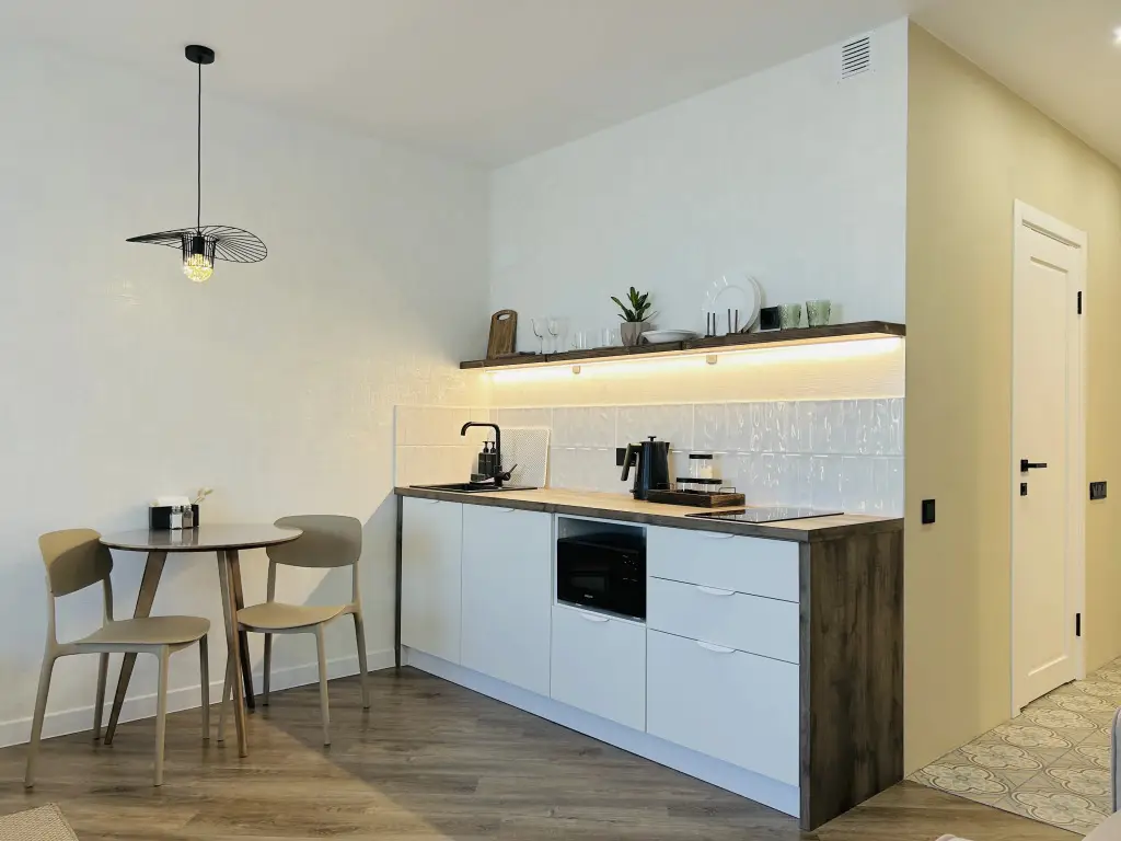 Омск: Апартаменты Cozy Rent Japandi