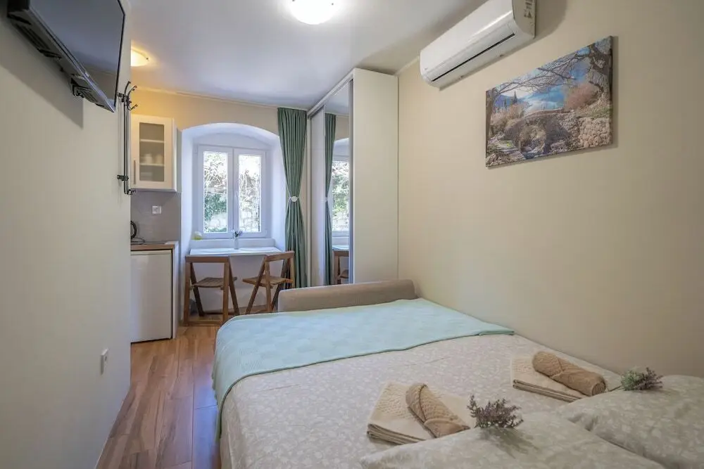 Рисан: Zukic Apartments RIsan