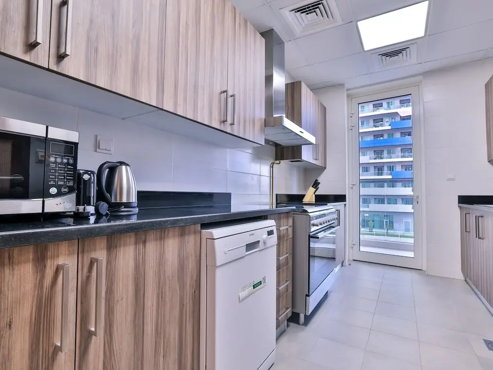 Дубай: Posh 3bed Apt Dubai Pool Gym Parking by Belvilla
