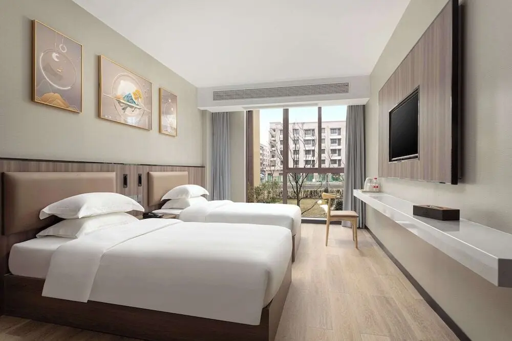 Янчжоу: Days Inn by Wyndham Yangzhou Guangling