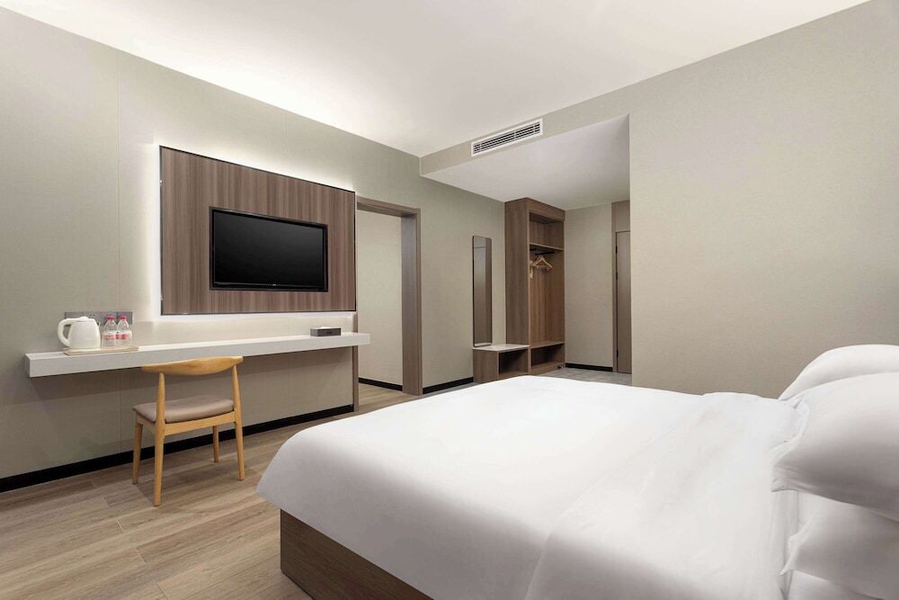 Янчжоу: Days Inn by Wyndham Yangzhou Guangling