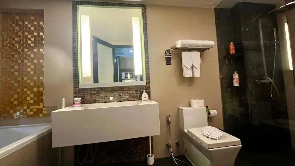 Кату: 4605 Seaview Aparthotel 30m To Patong Beach