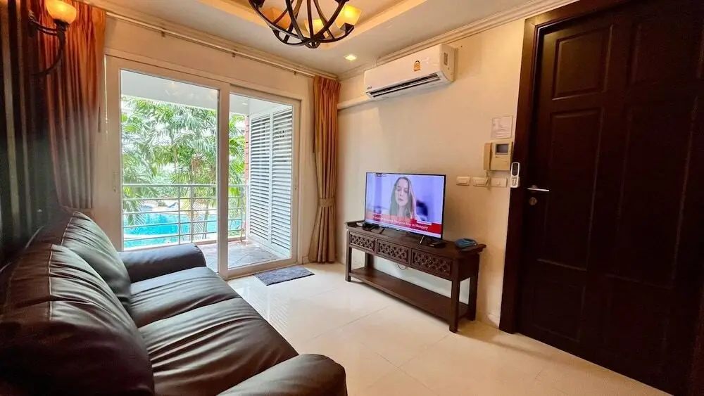 Патонг: 6-26 Large 1 Br-1bath 1 Km Walking To Patong Beach
