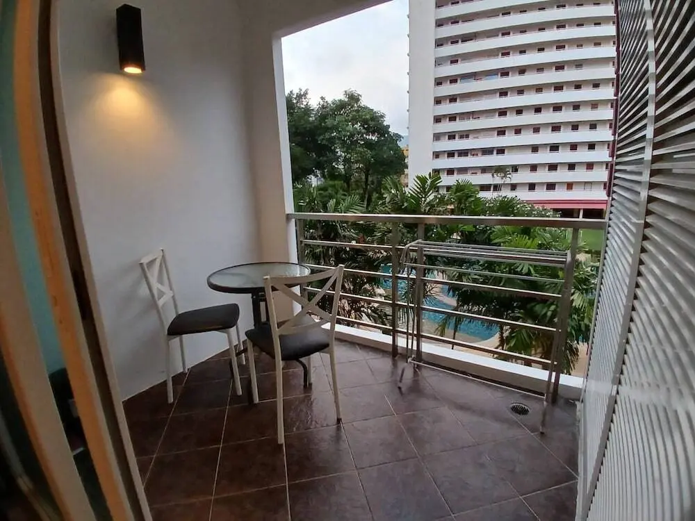 Патонг: 6-26 Large 1 Br-1bath 1 Km Walking To Patong Beach