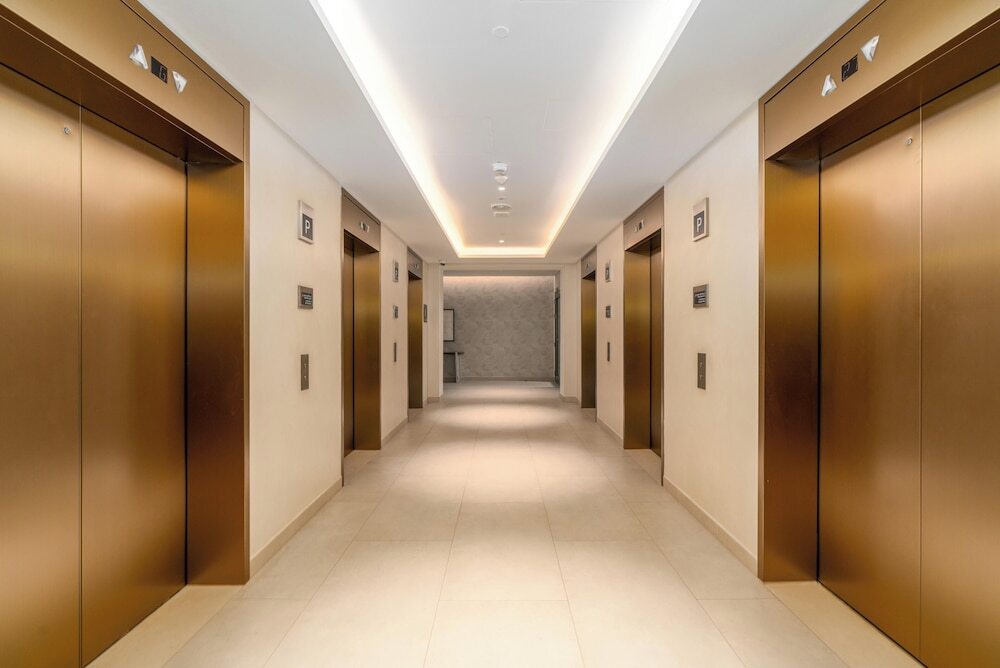 Дубай: GLOBALSTAY. Creek Rise Tower 1 Elegant Apartment