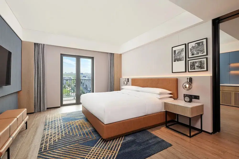 Шанхай: Four Points By Sheraton Shanghai Fengjing