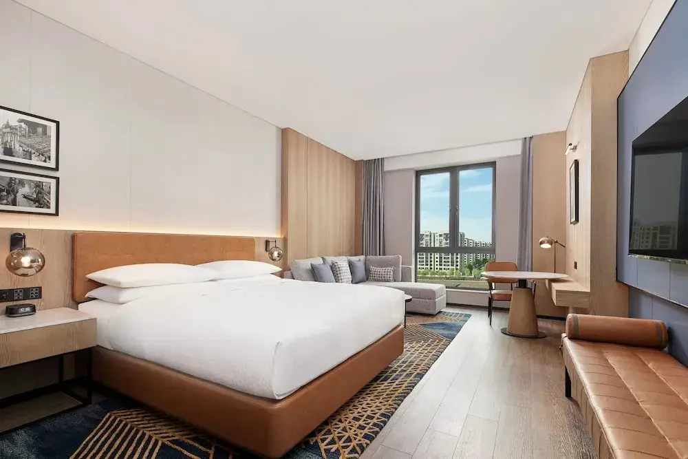 Шанхай: Four Points By Sheraton Shanghai Fengjing