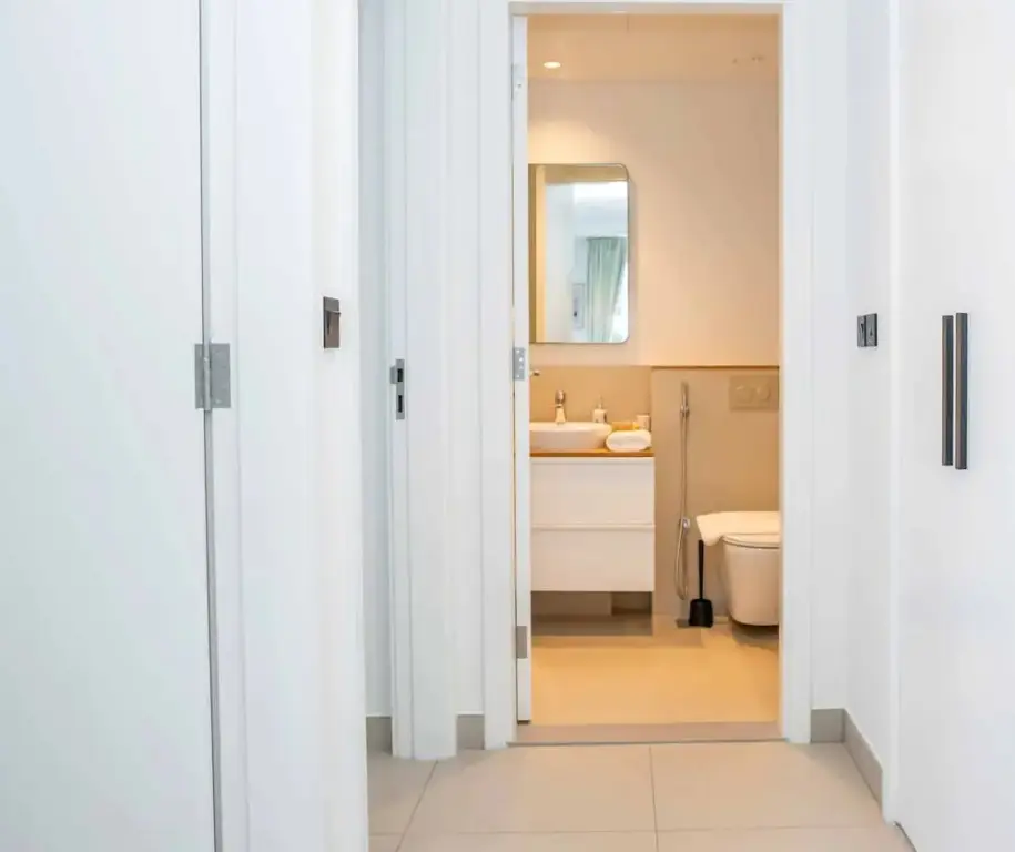 Дубай: Cozy 2BR Apartment in Socio Tower 2