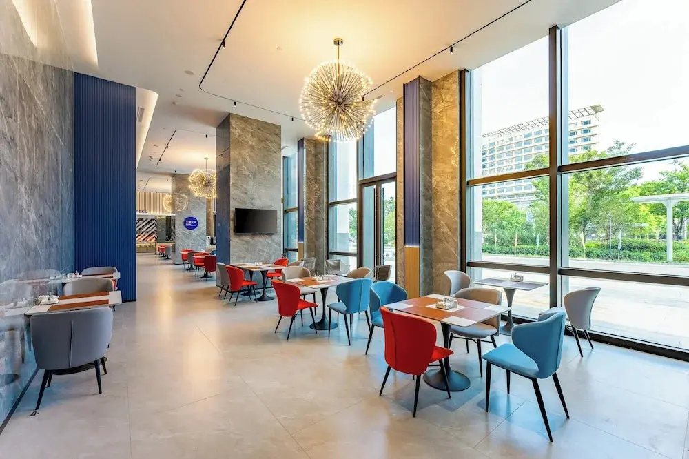 Наньтун: Holiday Inn Express Haimen City Center, an IHG Hotel