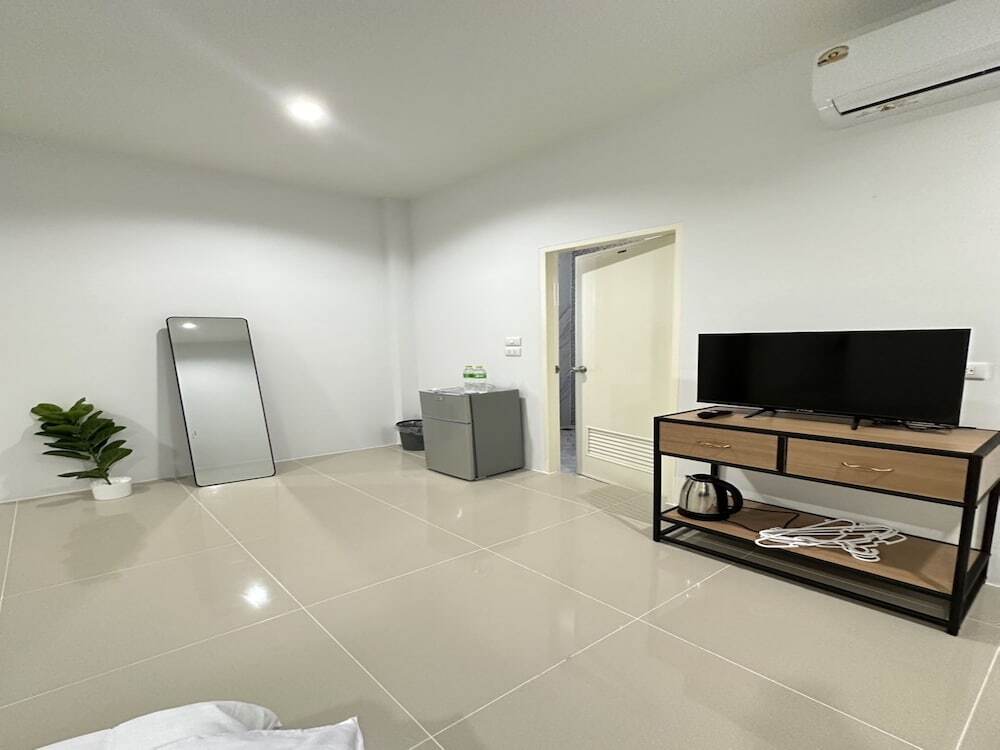 Тхаланг: OYO 75505 LD Guesthouse