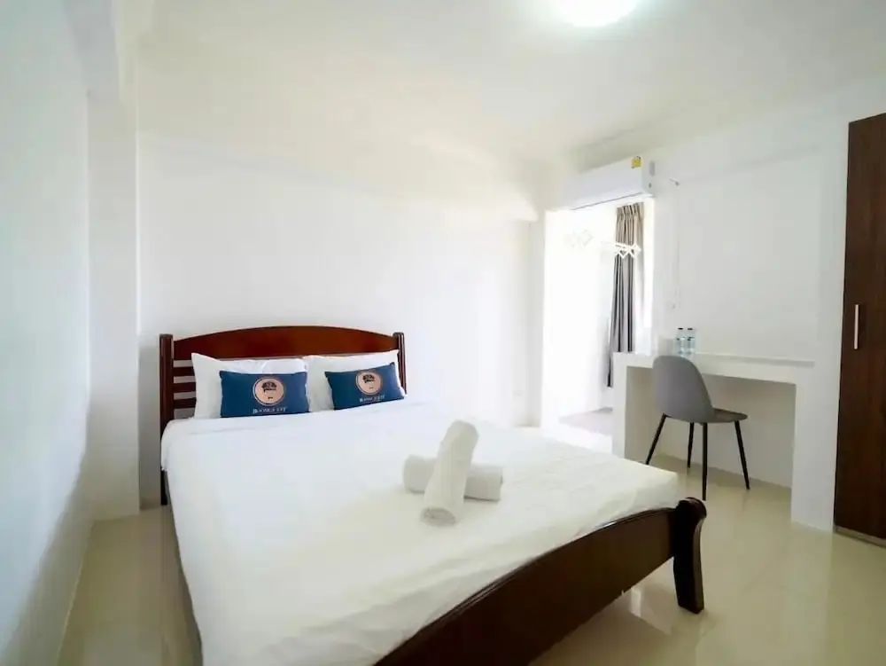 Бангкок: RoomQuest Suvarnabhumi Airport Lat Krabang 42/6