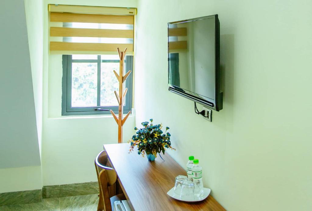 Халонг: Lan Tuong Hotel
