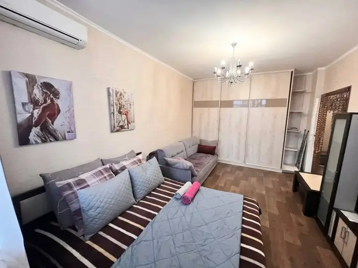 Тюмень: 1Kv Priboy Magellan Kharykovskaya 27 Apartments