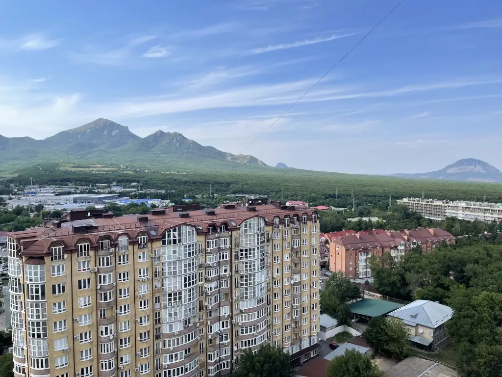 Квартира на улице 295 Стрелковой Дивизии 142 — фото 1