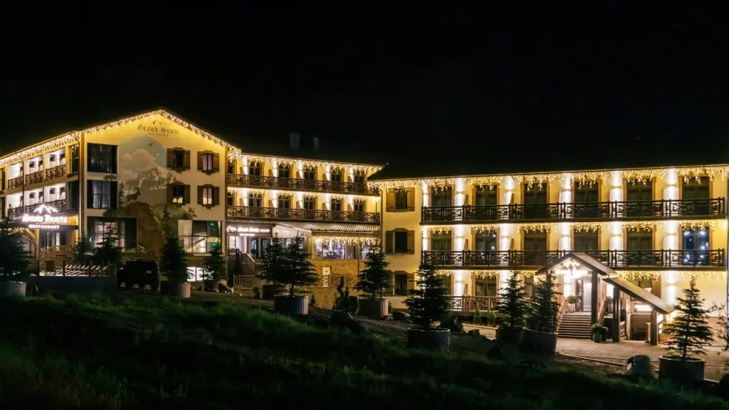 Архыз: Отель Grand Snow Resort