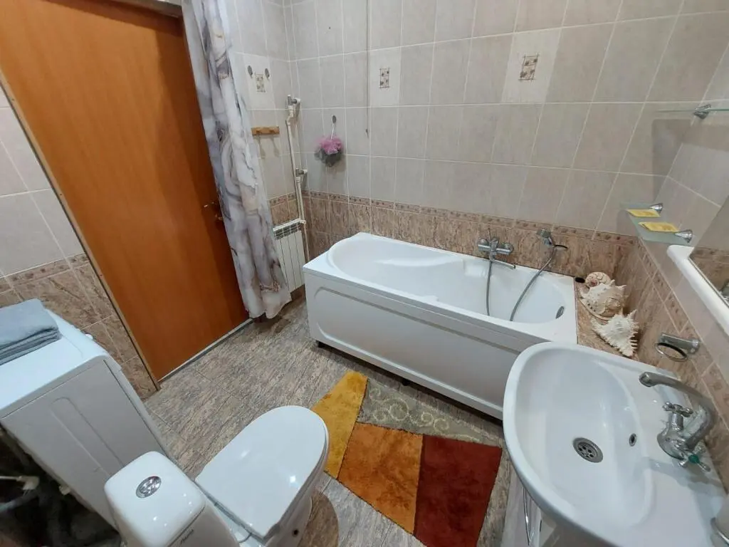 Батайск: Апартаменты на улице Кирова 26