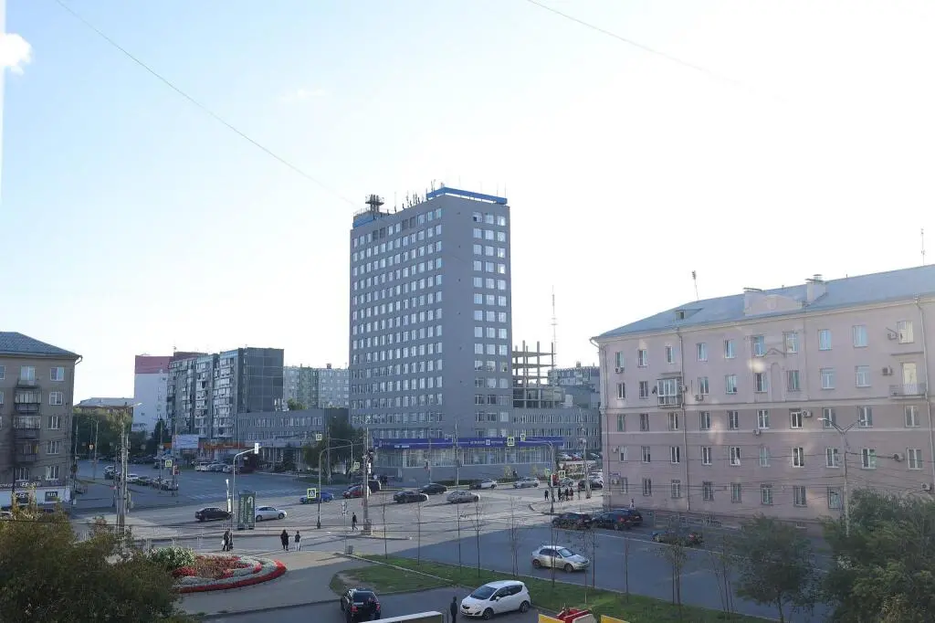 Челябинск: Апартаменты на проспекте Ленина
