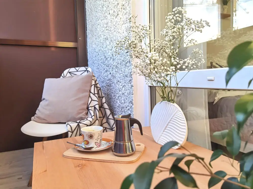 Красноярск: Apartment on Svetlogorsky Lane 12A