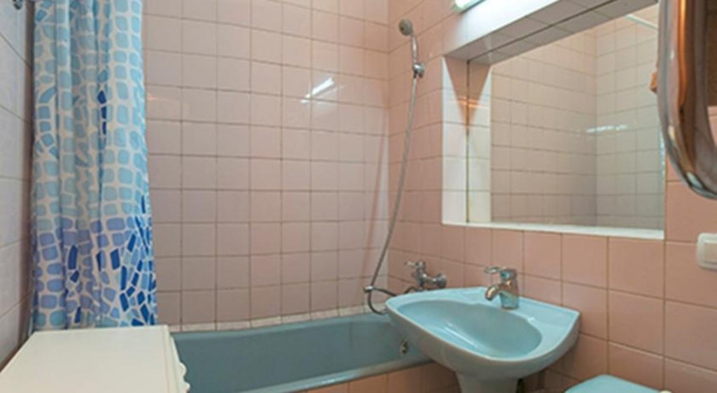 Орел: Luxor Guesthouse