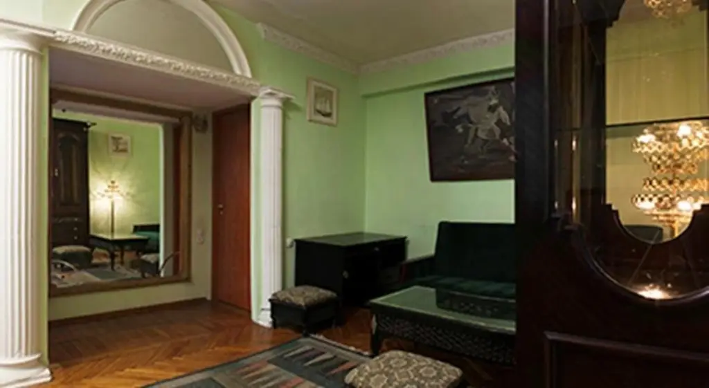 Орел: Luxor Guesthouse