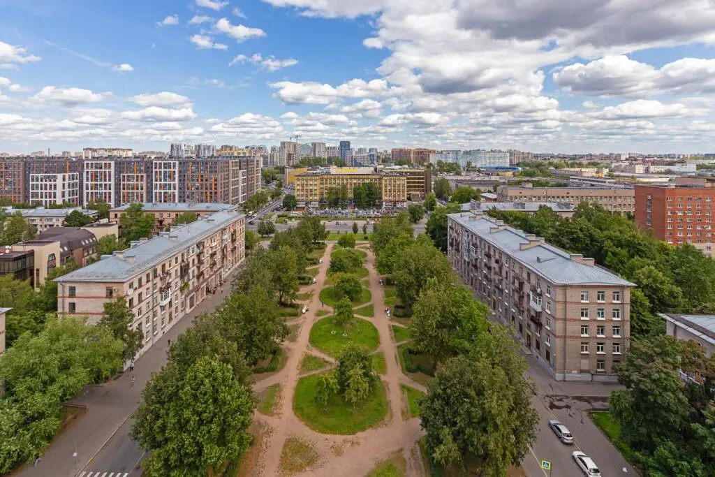Санкт-Петербург: Апартаменты на улице Новолитовская 4