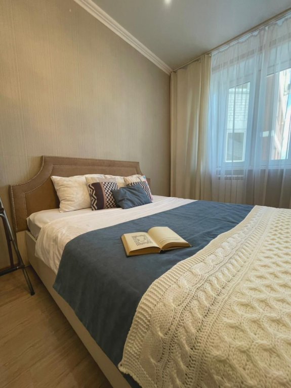 Орел: Апартаменты Сеть Аврора Розы Люксембург 33