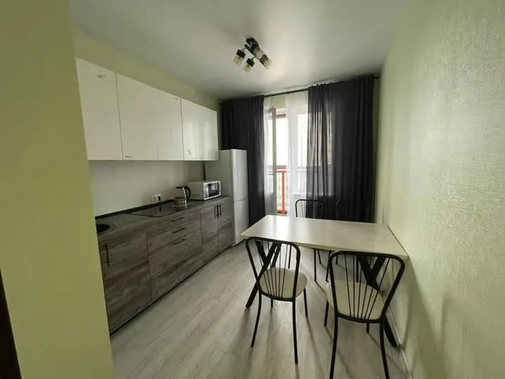 Новосибирск: Апартаменты на улице Писарева