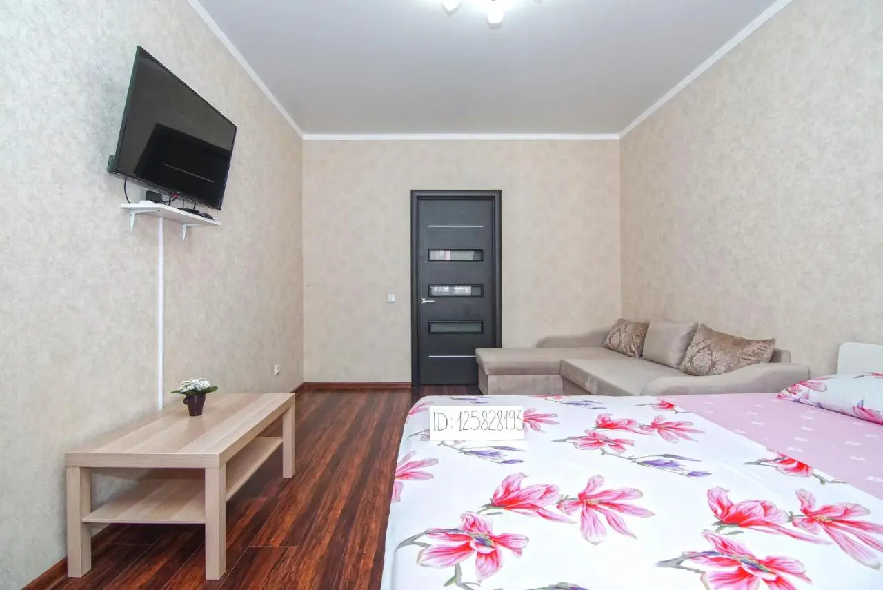 Краснодар: Apartment Vostochno-Kruglikovskaya