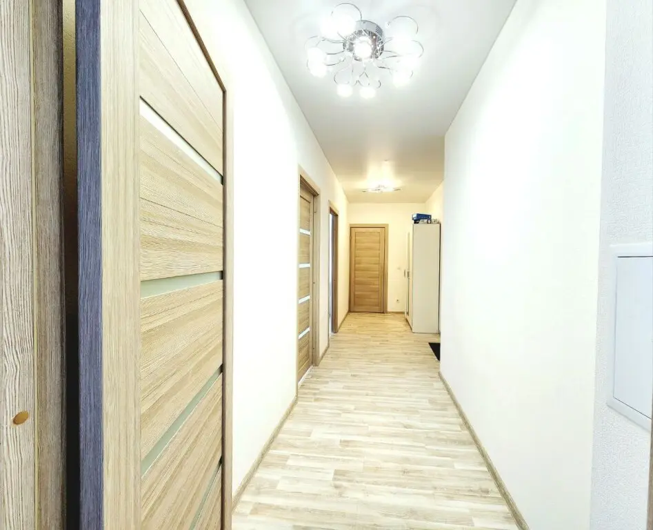 Екатеринбург: Квартира Комфорт на Хрустальногорской 93