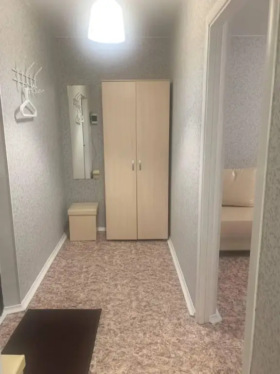 Уфа: Апартаменты на улице Орджоникидзе 30/1