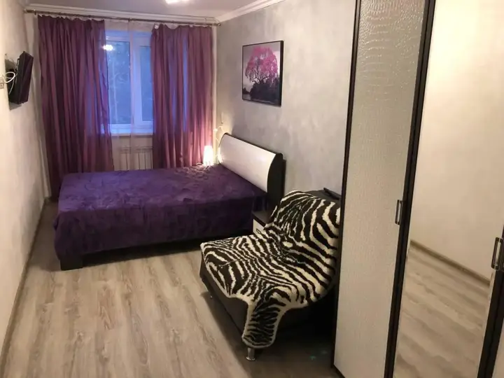 Уфа: Апартаменты на улице Первомайская 98