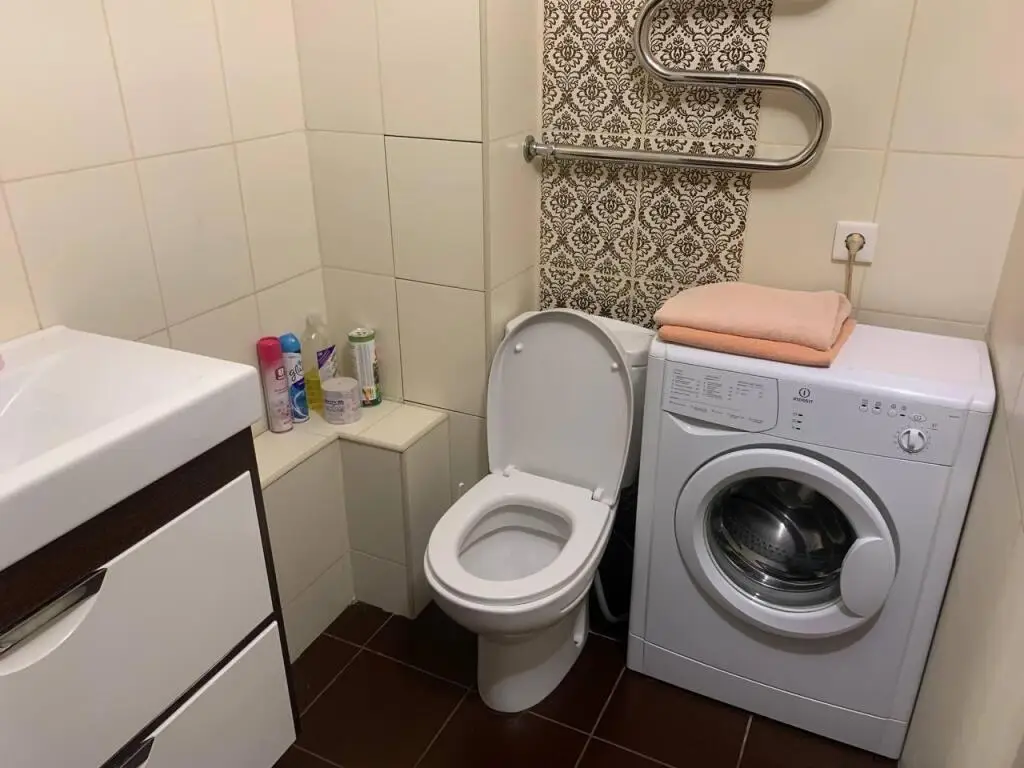 Уфа: Апартаменты на улице Черниковская 18