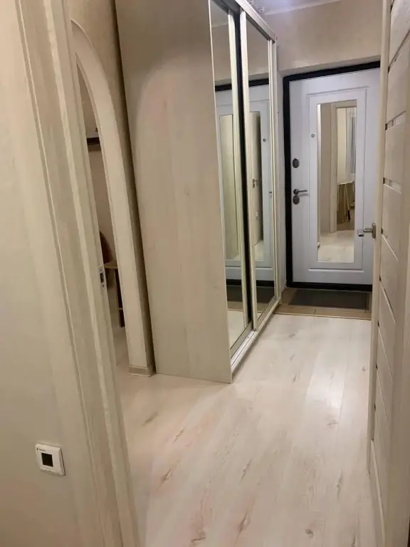 Уфа: Апартаменты на улице Черниковская 18