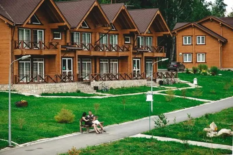 Миасс: Апартаменты Family Alley