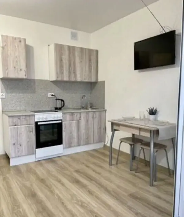 Барнаул: Na Chelyuskintsev, 80V Apartment