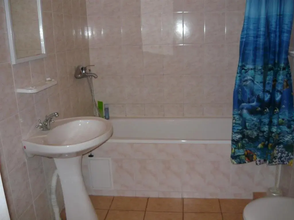 Анапа: Guest House on Pionersky prospekt 36