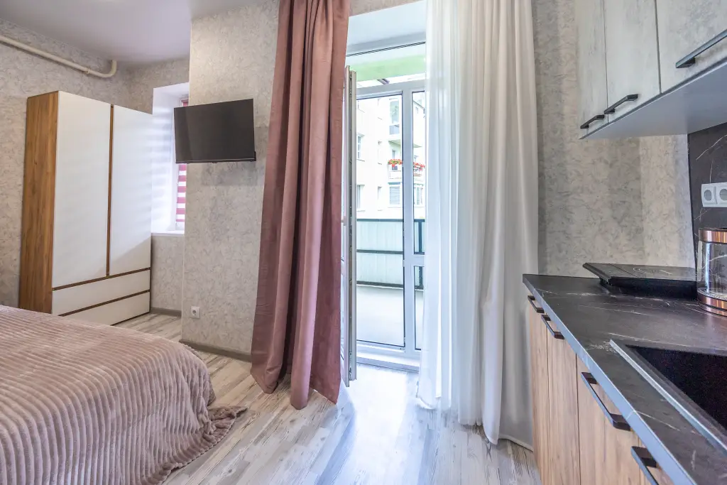 Калининград: Апартаменты LovelyHome39 Студия 4 на Автомобильной