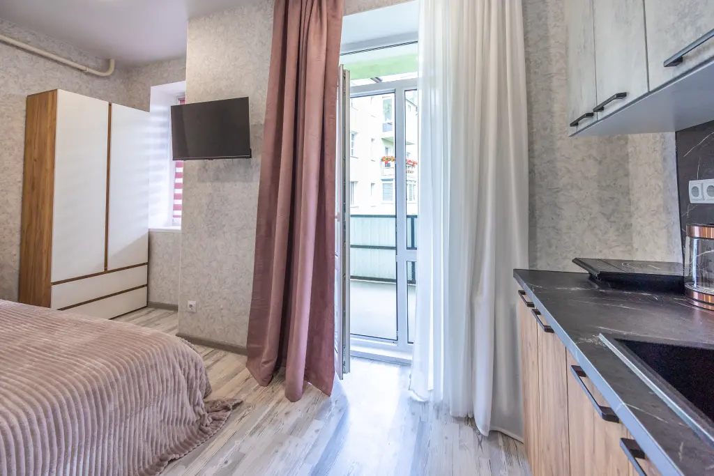 Калининград: Апартаменты LovelyHome39 Студия 4 на Автомобильной