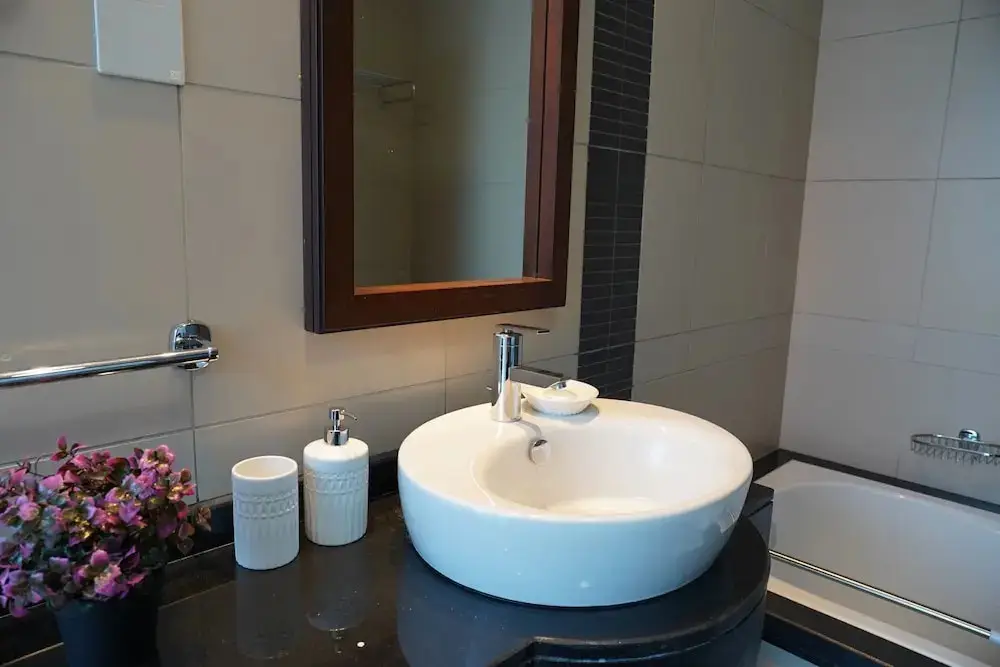 Дубай: SuperHost- Next to Dubai Canal   Elegant 1 BR   Business Bay