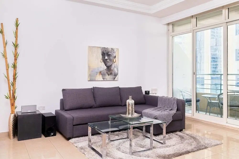 Дубай: Cozy 1BR apartment Marina Crown
