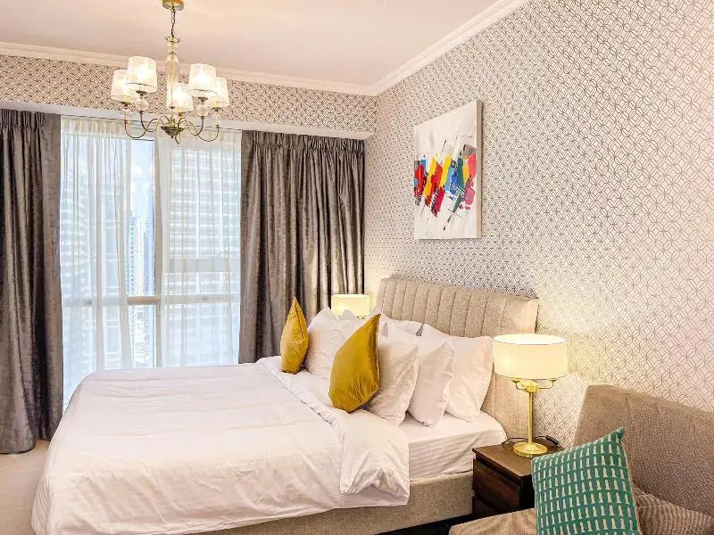 Дубай: Cosmos Living - Paramount Hotels