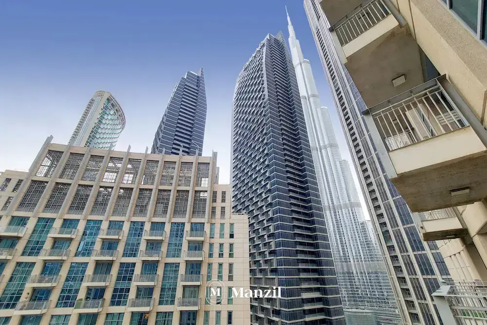 Дубай: Manzil -Cozy 1BR Apt w/ Downtown Skyline Burj View
