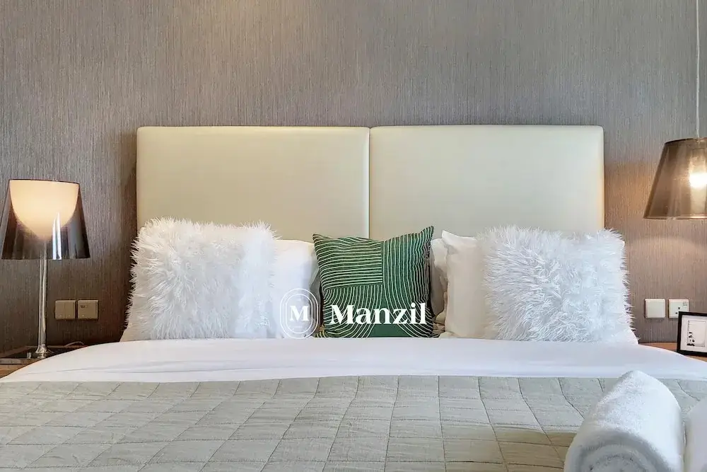 Дубай: Manzil - Cozy 1BR in Paramount w Burj Khalifa View