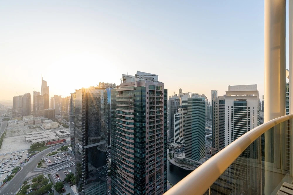 SuperHost - Beautiful City Views From This Apt Close to Lake — фото 1