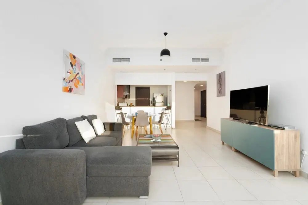 Дубай: SuperHost - Beautiful City Views From This Apt Close to Lake