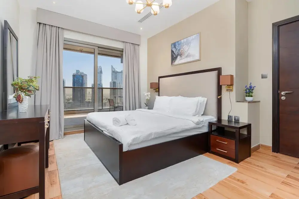 Дубай: Whitesage - Elegant Apartment With Balcony in Downtown